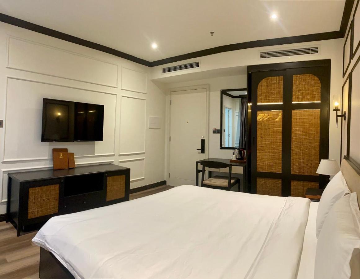 Khach San Robin Gia Nghia Hotel Bagian luar foto