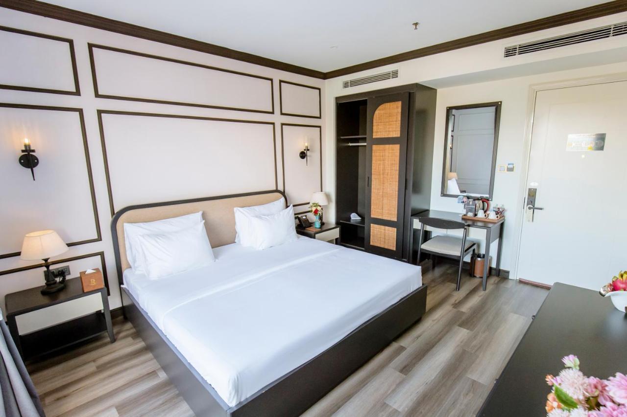 Khach San Robin Gia Nghia Hotel Bagian luar foto
