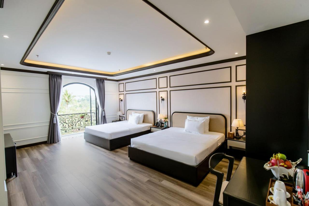 Khach San Robin Gia Nghia Hotel Bagian luar foto